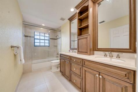 12422 Classic Drive Coral Springs FL 33071