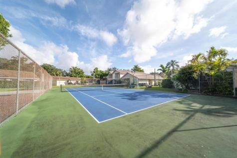 2259 Nova Village Drive Davie FL 33317