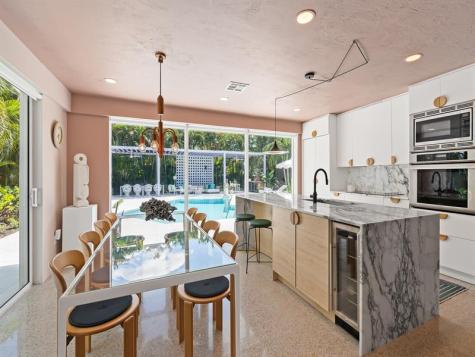 2424 NW 8th Avenue Wilton Manors FL 33311