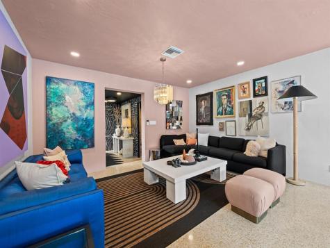 2424 NW 8th Avenue Wilton Manors FL 33311
