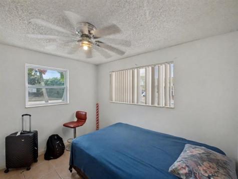 5043 Marcia Place West Palm Beach FL 33407
