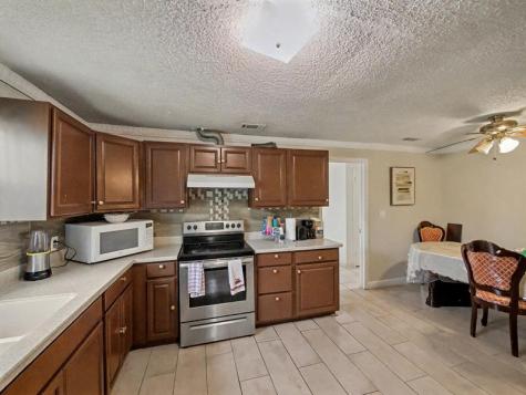 5043 Marcia Place West Palm Beach FL 33407