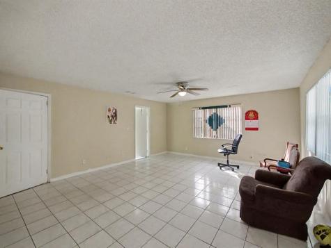 5043 Marcia Place West Palm Beach FL 33407