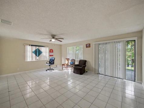 5043 Marcia Place West Palm Beach FL 33407