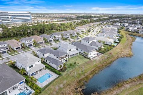 13199 Artisan Circle Palm Beach FL 33418