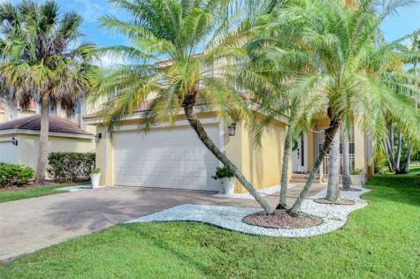 5407 Wellcraft Drive Greenacres FL 33463