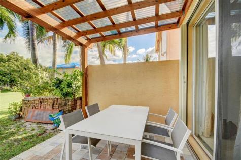 5407 Wellcraft Drive Greenacres FL 33463