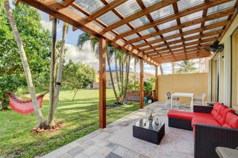 5407 Wellcraft Drive Greenacres FL 33463