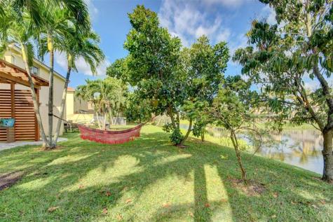 5407 Wellcraft Drive Greenacres FL 33463