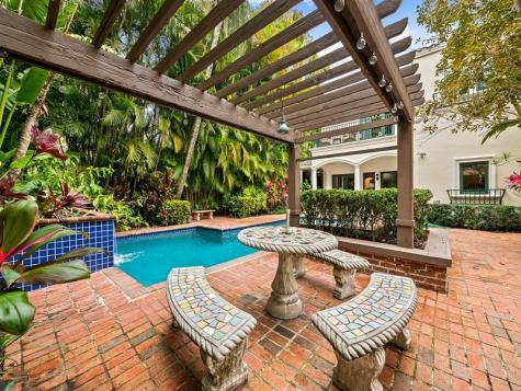 347 Poinciana Drive Fort Lauderdale FL 33301