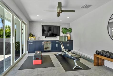 2531 NE 40th Street Fort Lauderdale FL 33308