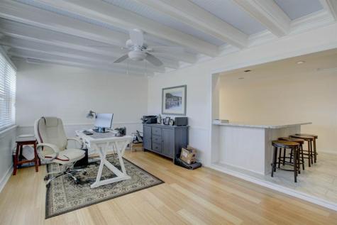 1920 Waters Edge Pompano Beach FL 33062