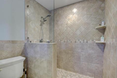 1920 Waters Edge Pompano Beach FL 33062