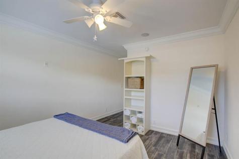 1920 Waters Edge Pompano Beach FL 33062