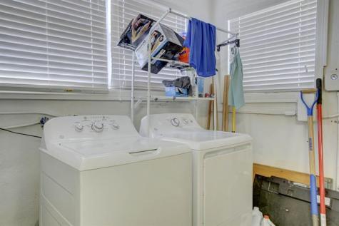 1920 Waters Edge Pompano Beach FL 33062