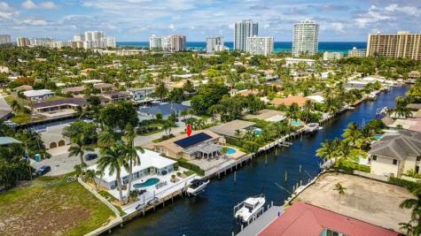 1920 Waters Edge Pompano Beach FL 33062