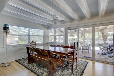 1920 Waters Edge Pompano Beach FL 33062
