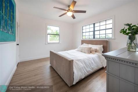1749 SE 9th Street Fort Lauderdale FL 33316