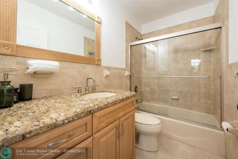 1749 SE 9th Street Fort Lauderdale FL 33316