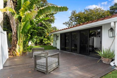 715 NE 25th Avenue Pompano Beach FL 33062