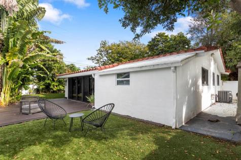 715 NE 25th Avenue Pompano Beach FL 33062