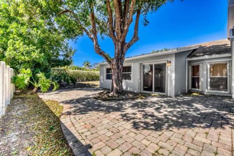 13036 Meadowbreeze Drive Wellington FL 33414