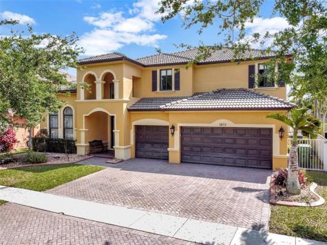 3872 W Hibiscus Street Weston FL 33332
