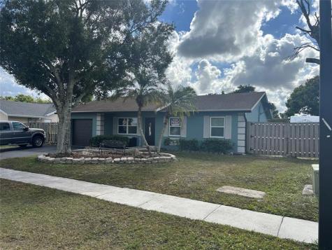 9548 Richmond Circle Boca Raton FL 33434