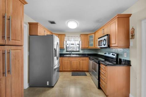 10901 Granite Street Boca Raton FL 33428