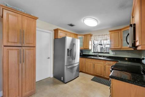 10901 Granite Street Boca Raton FL 33428