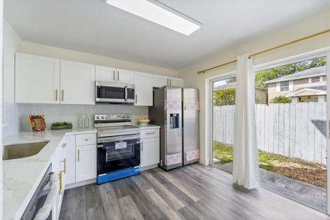 5916 Woodland Point Place Tamarac FL 33319