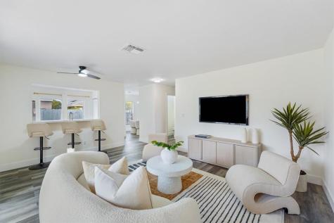 5916 Woodland Point Place Tamarac FL 33319