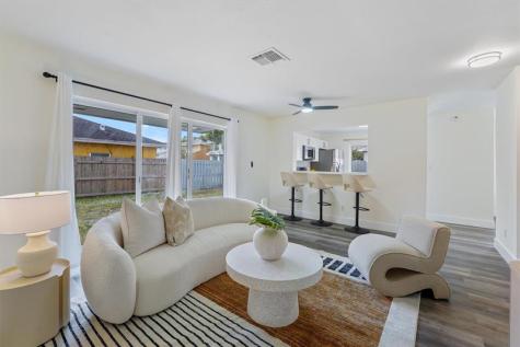 5916 Woodland Point Place Tamarac FL 33319