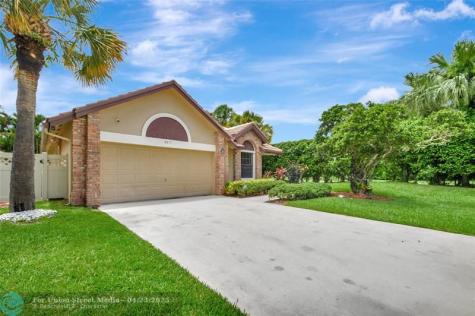 8071 Popash Court Boynton Beach FL 33472