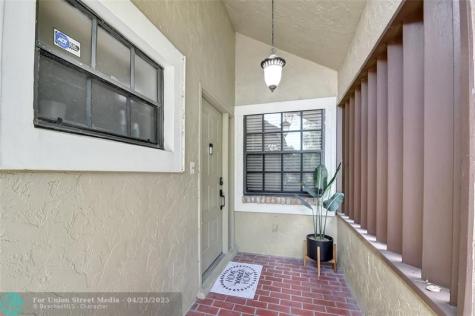 8071 Popash Court Boynton Beach FL 33472