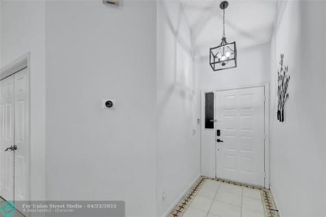 8071 Popash Court Boynton Beach FL 33472