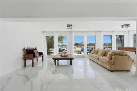 1530 Wilderness Road West Palm Beach FL 33409