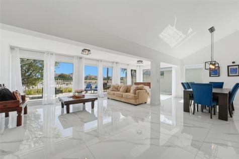 1530 Wilderness Road West Palm Beach FL 33409