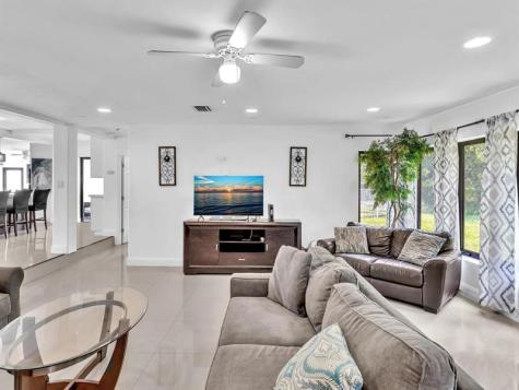 5901 W Broward Boulevard Plantation FL 33317