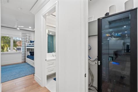 400 Coral Way Fort Lauderdale FL 33301