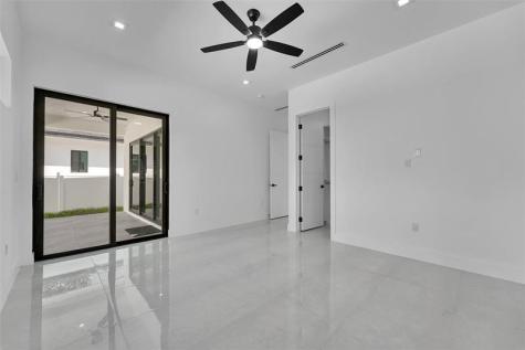 1113 NE 16th Street Fort Lauderdale FL 33304