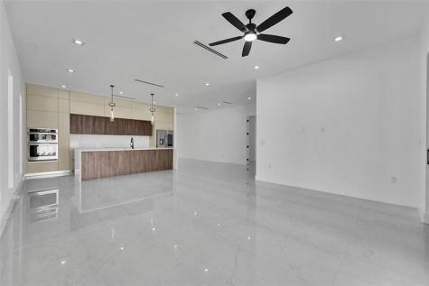 1113 NE 16th Street Fort Lauderdale FL 33304