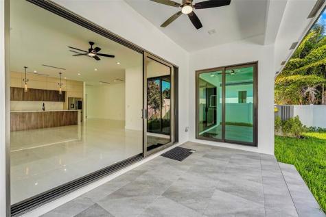 1113 NE 16th Street Fort Lauderdale FL 33304