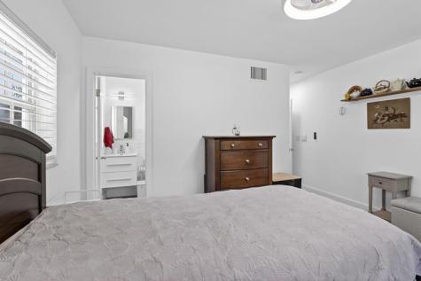 1213 SW 21st Street Fort Lauderdale FL 33315