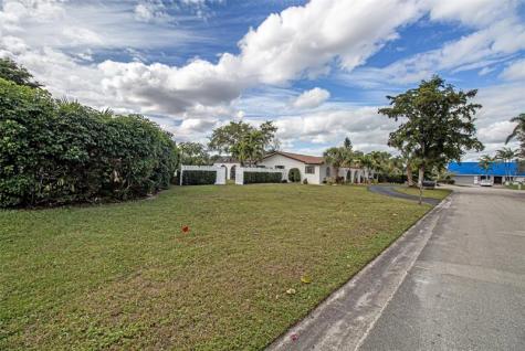 11035 NW 26th Drive Coral Springs FL 33065