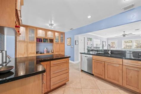 1815 N Victoria Park Road Fort Lauderdale FL 33305