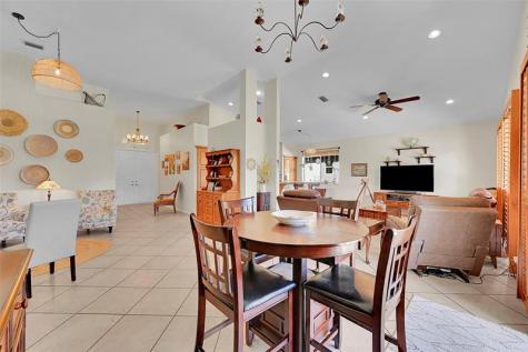 6030 Swans Way Coconut Creek FL 33073