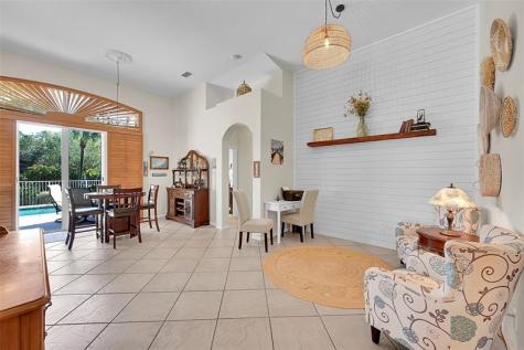 6030 Swans Way Coconut Creek FL 33073
