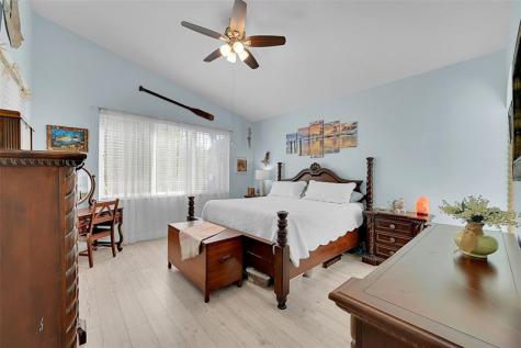 6030 Swans Way Coconut Creek FL 33073
