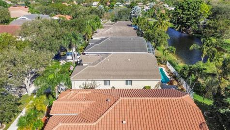 6030 Swans Way Coconut Creek FL 33073